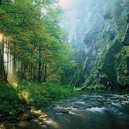 Brana Do Ceskeho Svycarska - Raj Cyklostezek Stare Krecany Esterno foto